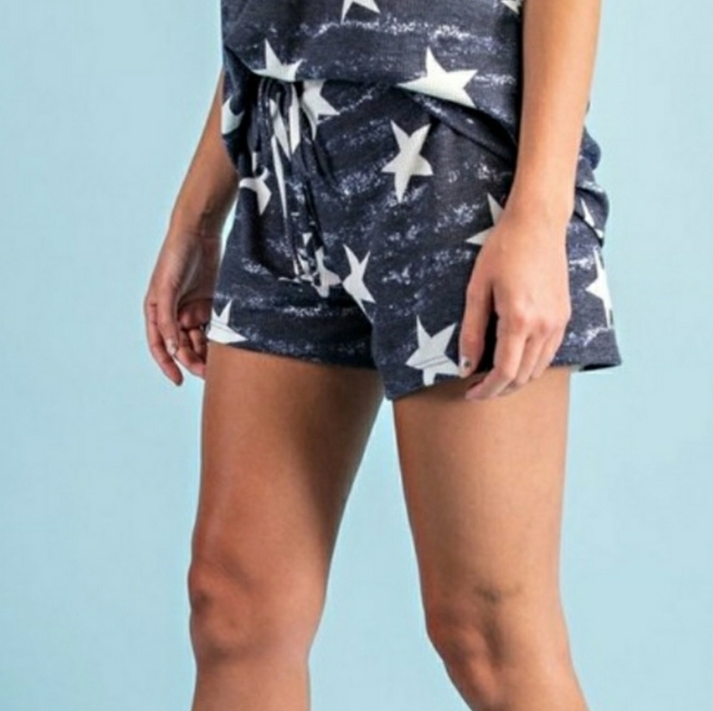 Star Print Short Set - Picture 8 of 11